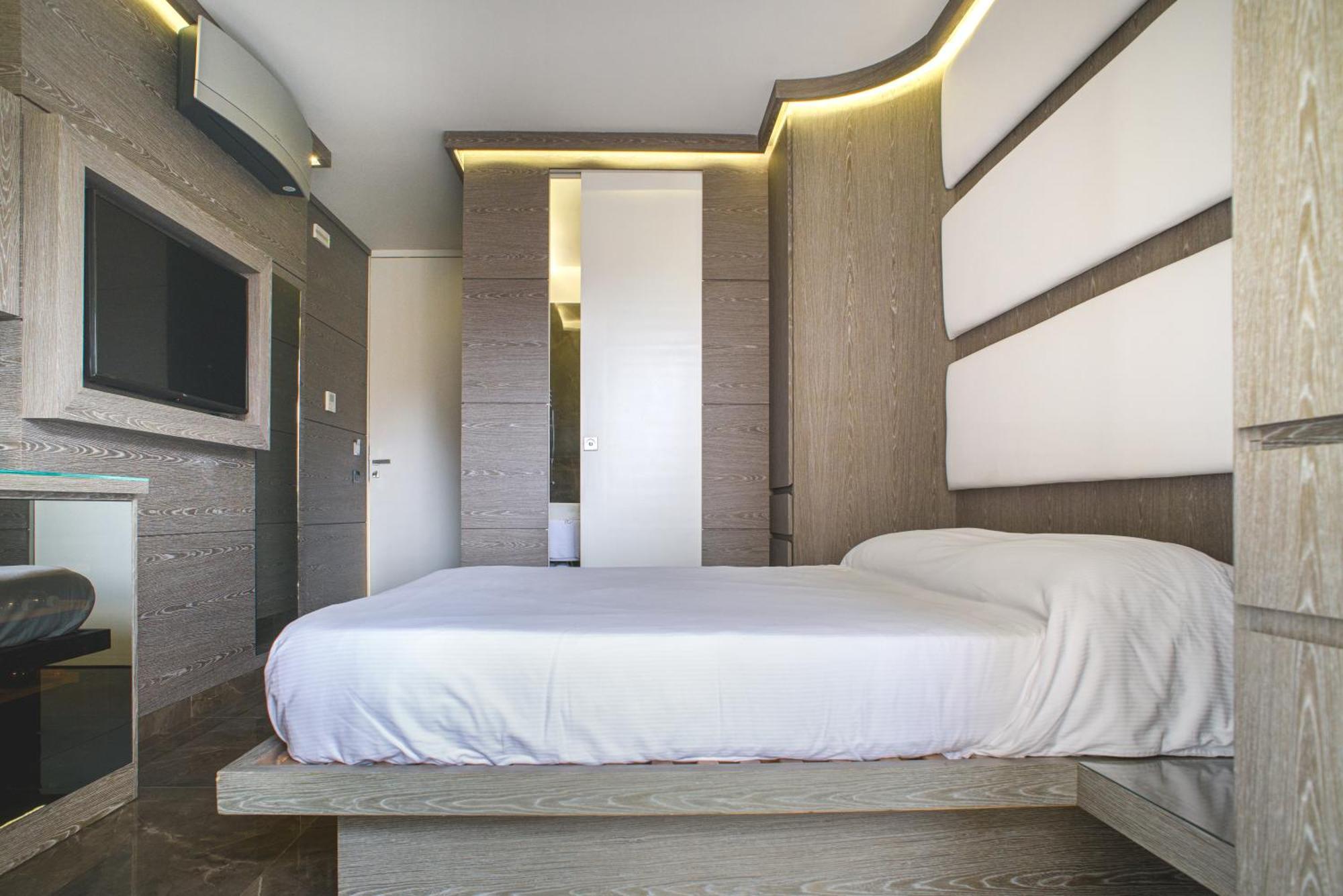 Upper - Boutique Hotel Milazzo Exterior photo